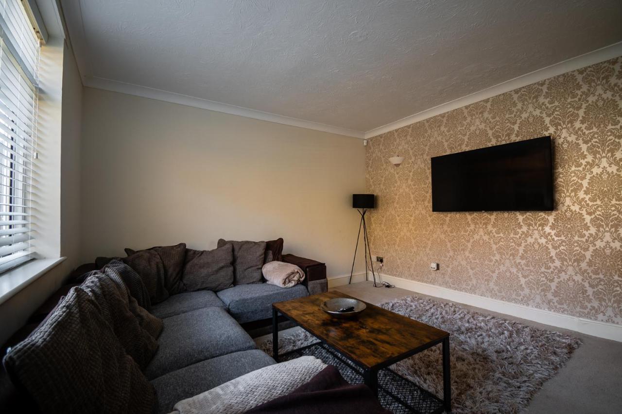 Ashbourne House - Close To Central ووكينغ المظهر الخارجي الصورة
